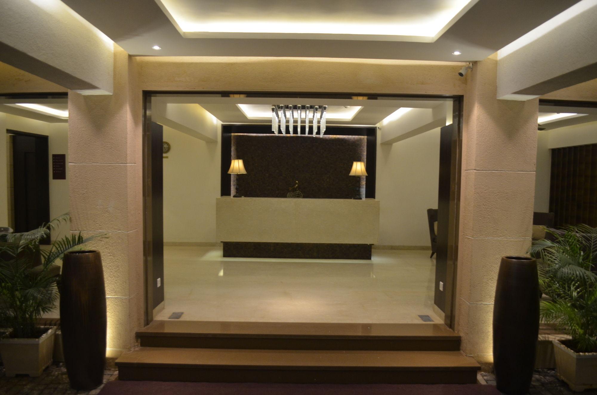 Lemon Tree Hotel Candolim Esterno foto